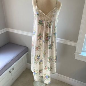 Vintage Talbots floral lace nightgown slip dress
